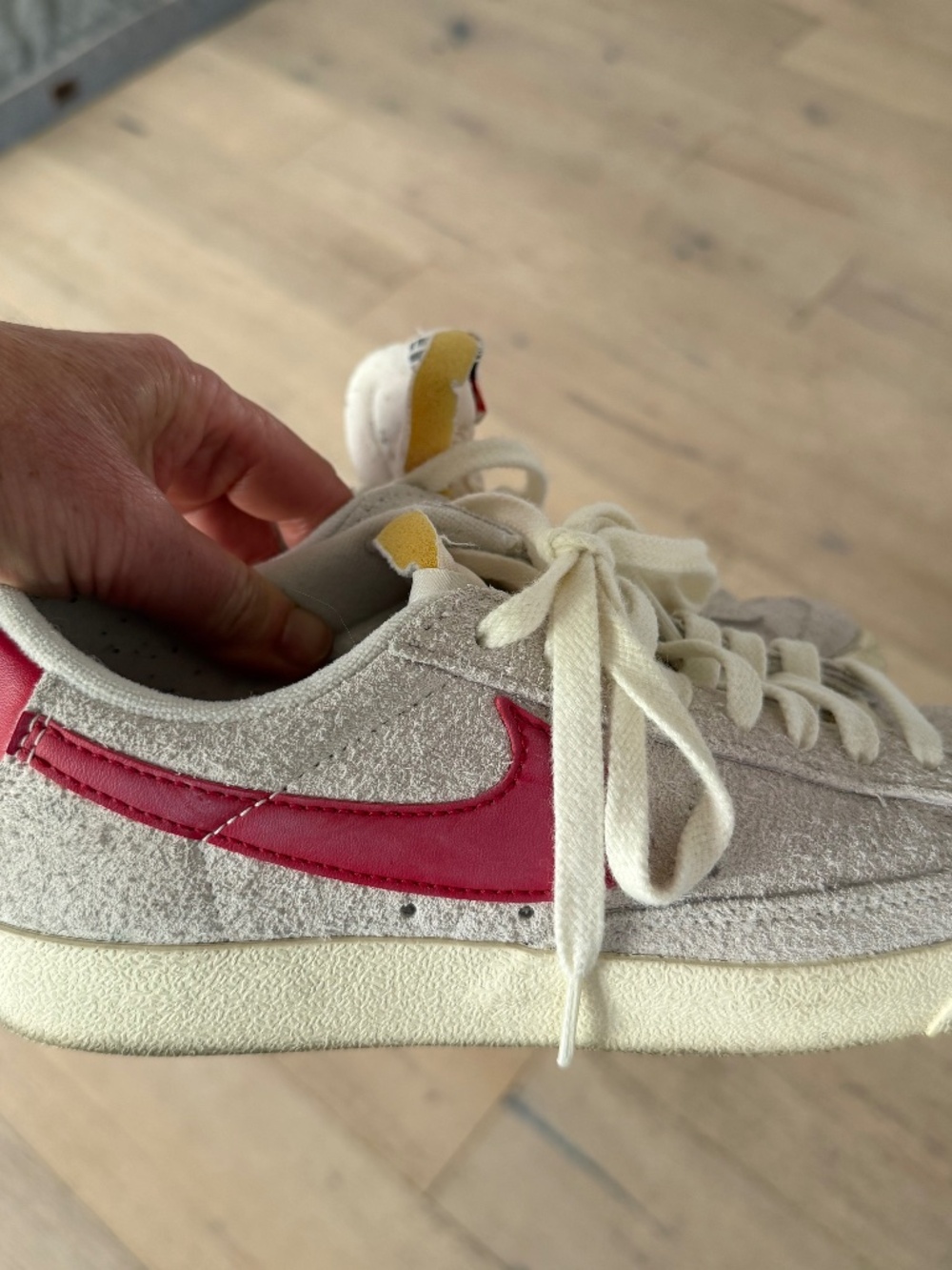 Title: Nike Blazer Low 77 Vintage Suede White Red Women’s Size 7